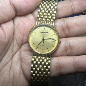 Works VTG Womens Helbros Gold Tone Quartz Big Dial 32mm Japan Running Fit 6.25in